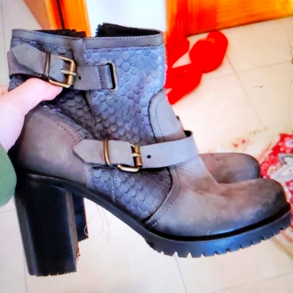 Cordani Shoes - Cordani 3.5 inch leather faux snake print bootie